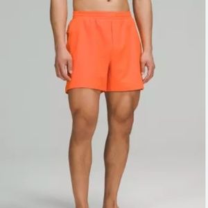 LULULEMON POOL SHORT 5" BLAZE ORANGE